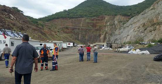 Јужна Африка: Урушио се рудник злата, 87 људи затрпано