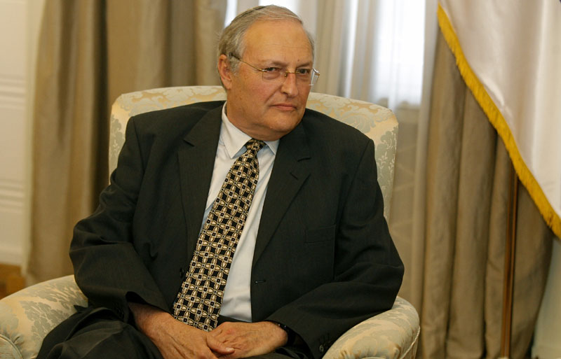 Зуроф: Сменити министра фашисту у Хрватској