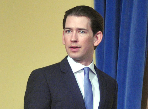 Курц не искључује могућност да Црна Гора буде део избегличке руте