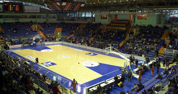 Звезда дочекује Ефес ван Београда?