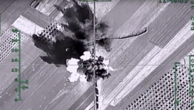 Лондон и Париз позивају Русију да престане са ваздушним нападима у Сирији