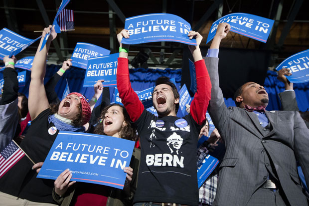 Сандерс и Трамп однели победу