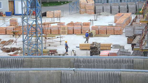 Двадесет одсто радника на грађевинама ради на црно