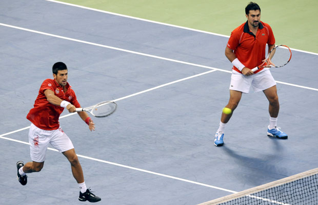 Ђоковић и Зимоњић играју заједно у Дубаију