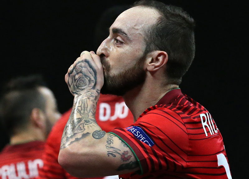 Рикардињо уздрмао Португалију