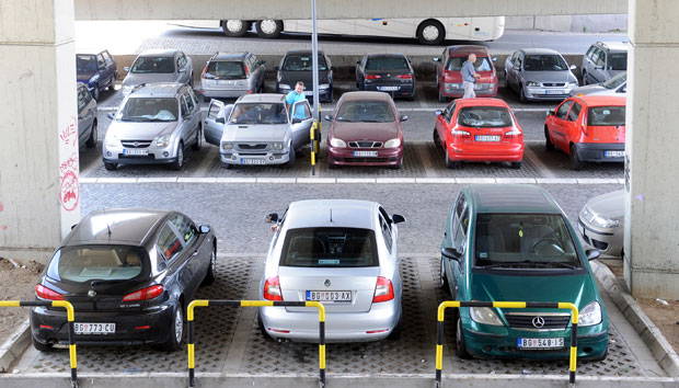 Београђани лењи за паркинг по минуту