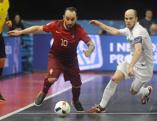 Срби ће поново уживати у чаролијама Рикардиња, “орлови” против Португалије у баражу за пласман на СП