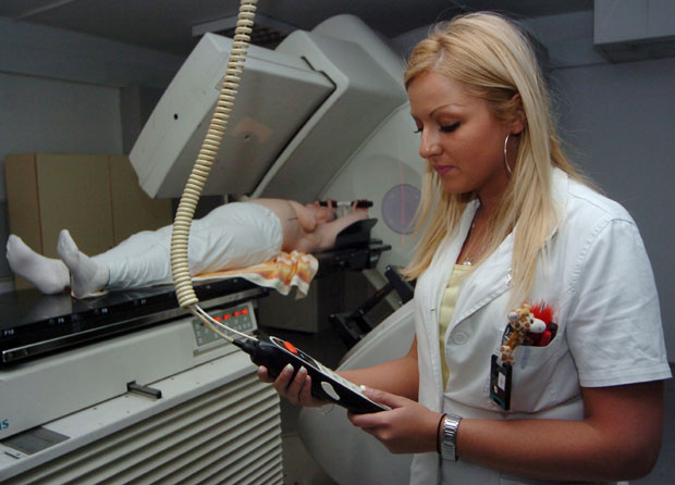 Стиже још шест апарата за зрачење