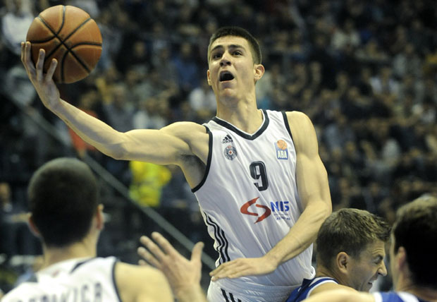 Партизан на мишиће до полуфинала Купа