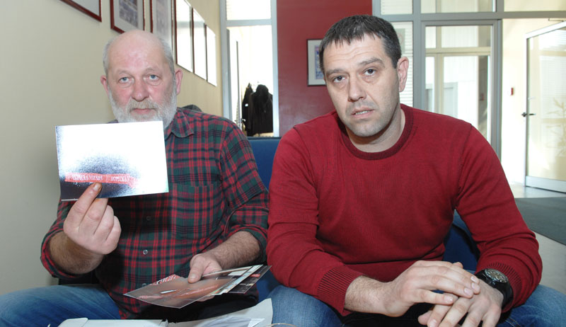 Хапсили нас и печатили на правди бога