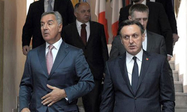 Мило упецао опозицију