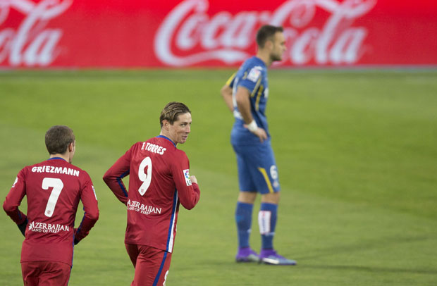 Примера: Барселона бежи, Атлетико прати