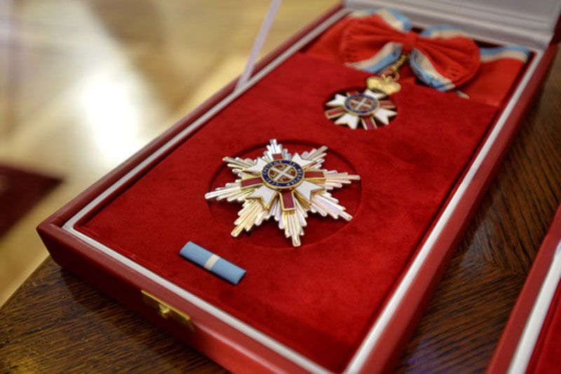 Николић: Честитам грађанима Дан државности, а одликованима заслужена признања