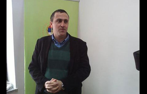 Србин напустио састанак