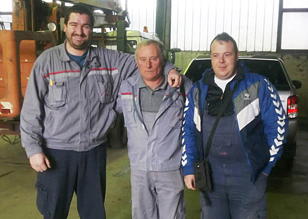 Радници вратили новчаник с парама