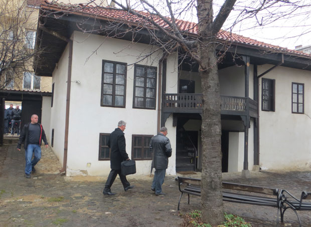 Врање: Књижевна заједница изгубила спор, град сели легате