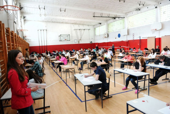 Уводи се мала матура?