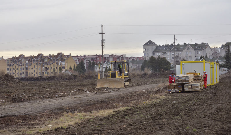 Матић започео градњу новог тржног центра!