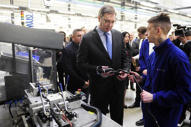 Отворена фабрика Хачинсон за расхладне уређаје за аутомобиле у Руми