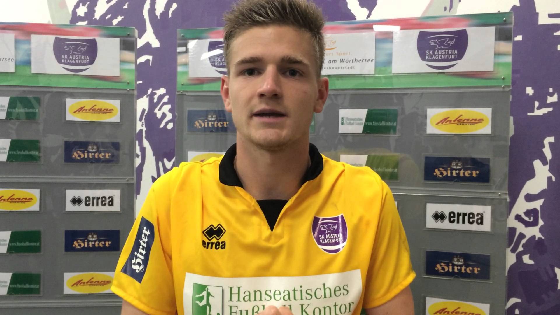 Млади голман напушта селекцију Србије: Дмитровић бира Аустрију