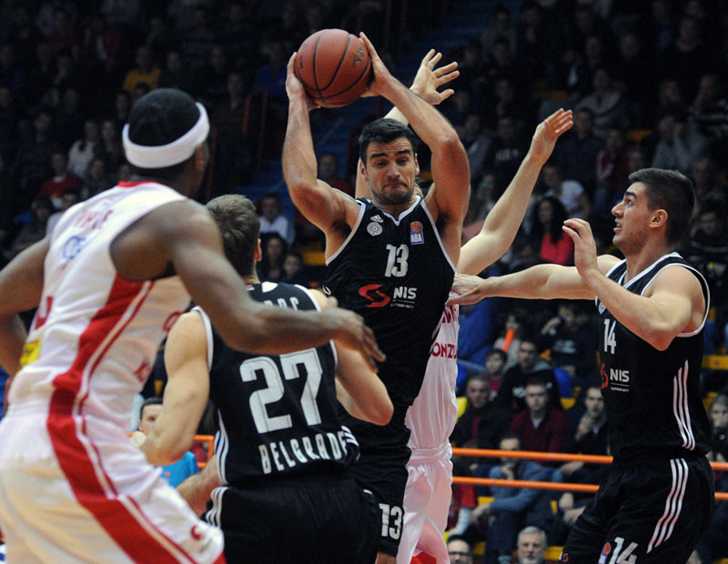 Вечити руше Загрепчане