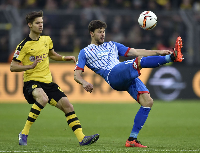 Бундеслига: Борусија Дортмунд славлиа после преокрета, победа Мајнца