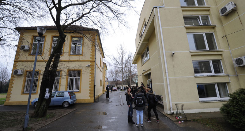 Часови физичког у изнајмљеном балону