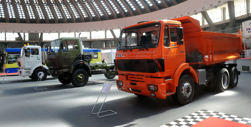 ФАП одлази у делове