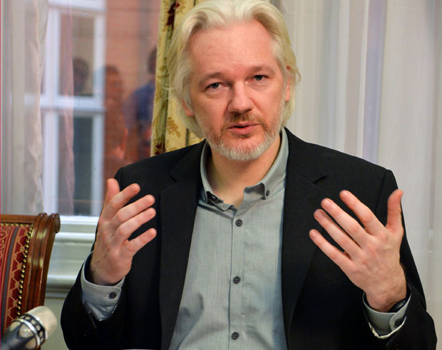 ОСНИВАЧ ВИКИЛИКСА НАЈАВИО: Предаћу се ако УН пресуди против мене