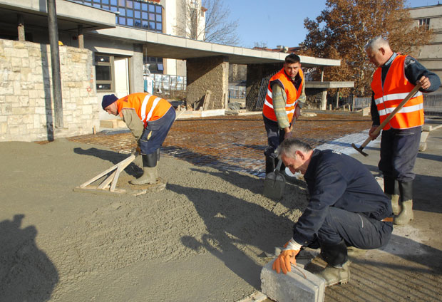 Ташмајдан опет касни