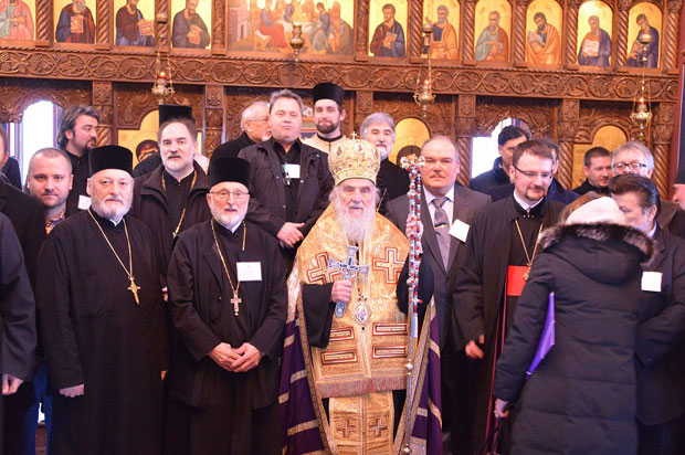 Верници у две колоне