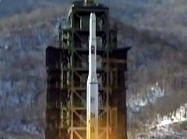 Кимов сателит стигао у свемир, преврће се у орбити 