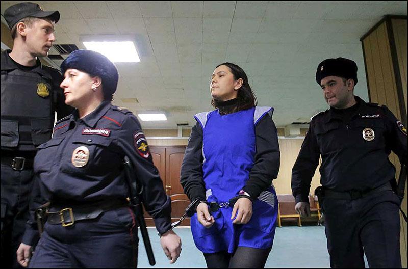 Дадиља обезглавила девојчицу јер јој је тако наредио Алах!