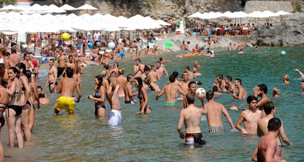 Зашто су Хелени дражи од ђетића