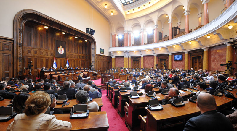 Николић у петак у подне расписује изборе!