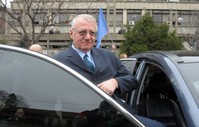 Шешељ због Хага иде на саслушање