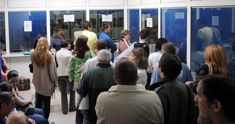 Лична карта старима на кућну адресу