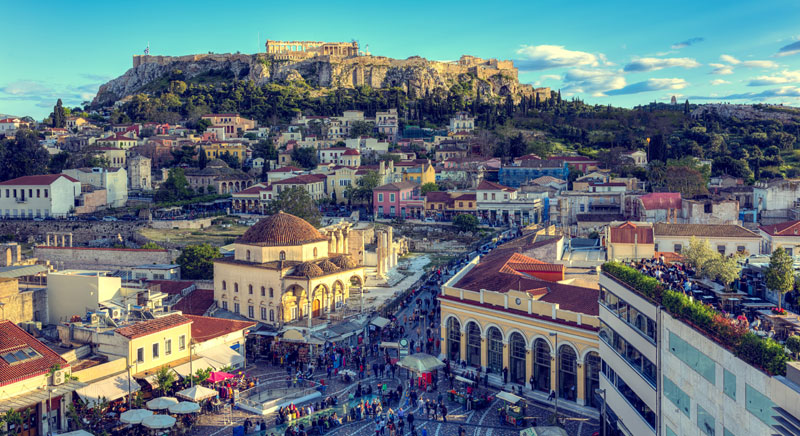 Уз фрапе у Атини и политичке приче су слатке 