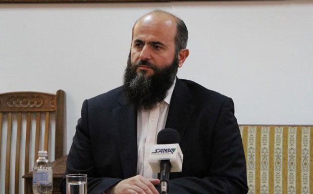 Муфтија, са минарета, на чело листе