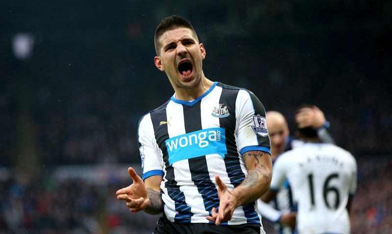 Александар Митровић постао отац