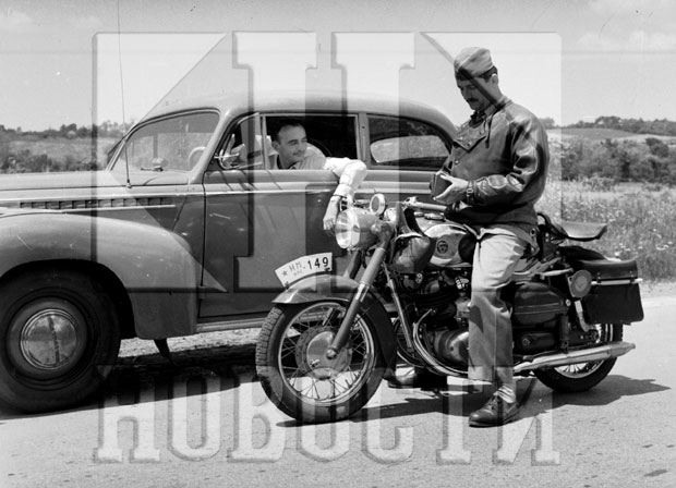 Београдске приче: Под будним оком људи у плавом