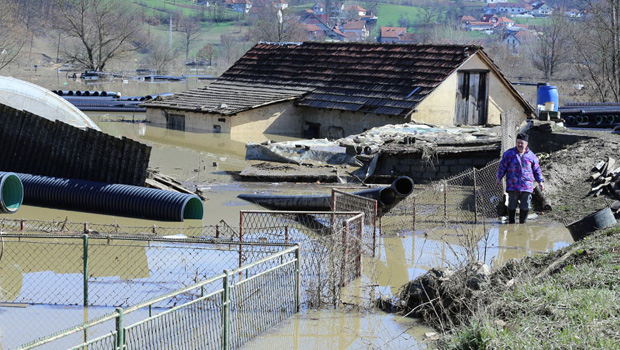 Поплављено 710 домаћинстава