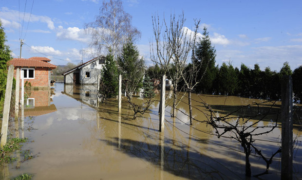 Министарка: Ускоро укидање ванредне ситуације; Војска ангажована у Бајиној Башти
