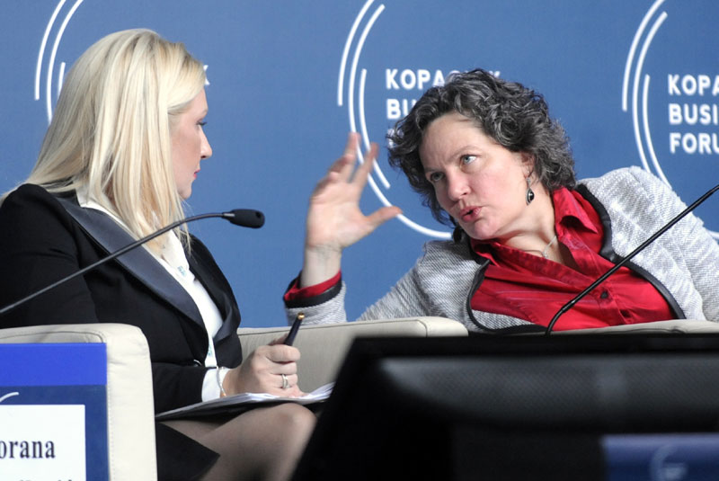 На одлазном перону 6.000 железничара