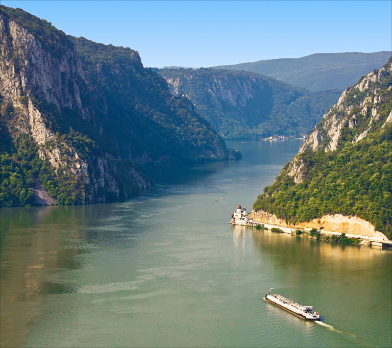 Србија из Берлина осваја Кину