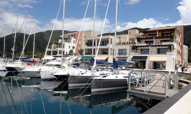 Тиват: Разобличена општинска хоботница