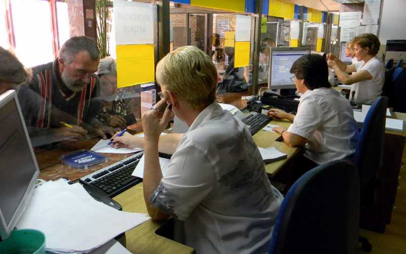 Таксене марке уместо уплатница у поштама широм Србије