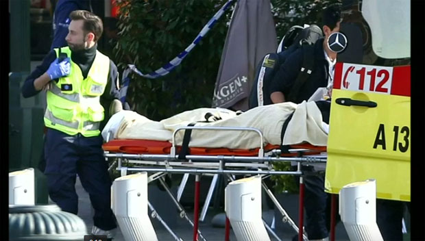 Брисел: Убијен један од нападача на полицајце