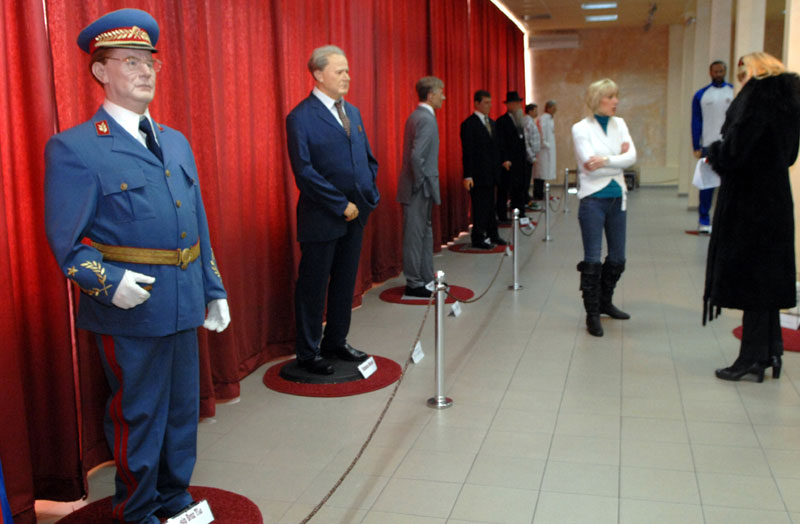 У Јагодину стиже Путинова воштана фигура