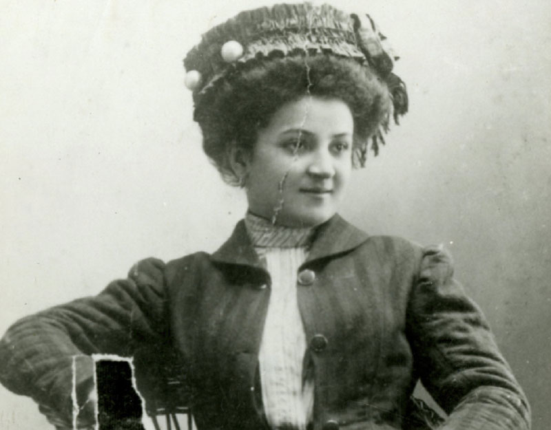 Изложба о Теодори Боберић: Прва Кармен наше опере